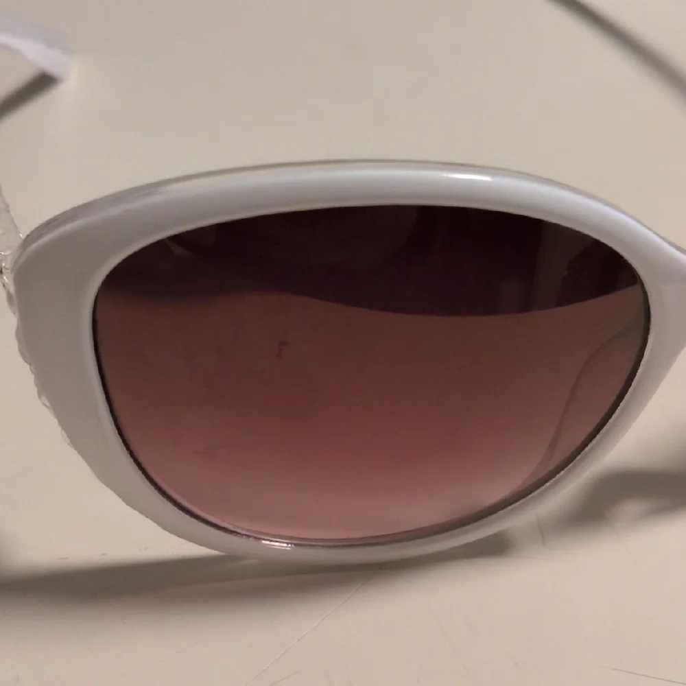 villager elegant sunglasses
